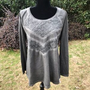 NWT! Detailed Gray Sweatshirt